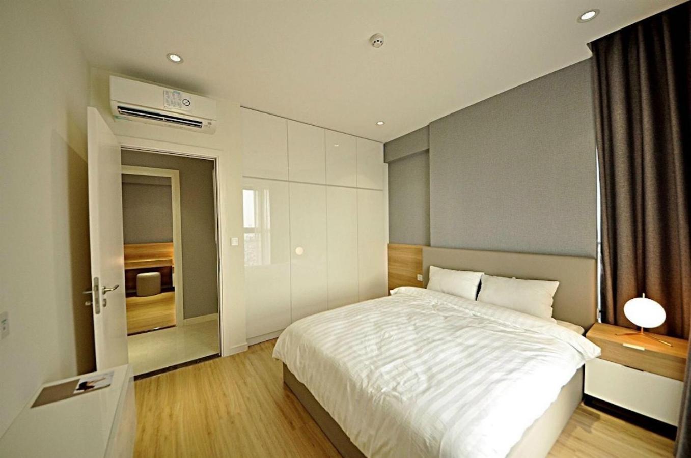 Genius Apartment River Gate Center Ho-Chi-Minh-Stadt Exterior foto